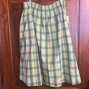 SUPER CUTE matching plaid set. Size 2XL